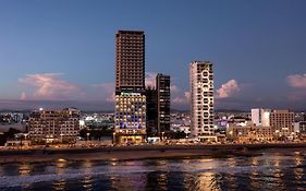 Holiday Inn Express & Suites Mazatlan By Ihg